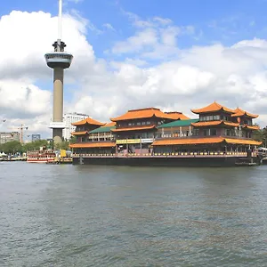 Hotel New Ocean Paradise Roterdão